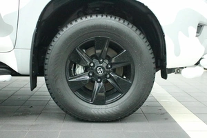 Внедорожник Toyota Land Cruiser Prado 2021 года, 5595000 рублей, Красноярск