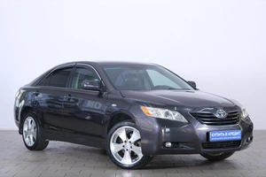 Седан Toyota Camry 2006 года, 989000 рублей, Омск