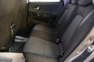 Хетчбэк Kia Ceed 2011 года, 629000 рублей, Омск