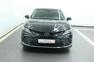 Седан Toyota Camry 2023 года, 3800000 рублей, Красноярск
