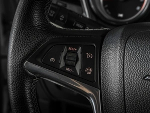 Внедорожник Opel Mokka 2014 года, 1189000 рублей, Тюмень