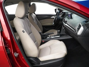 Седан Mazda 3 2018 года, 1527055 рублей, Москва