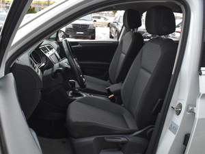 Внедорожник Volkswagen Tiguan 2017 года, 2330000 рублей, Краснодар