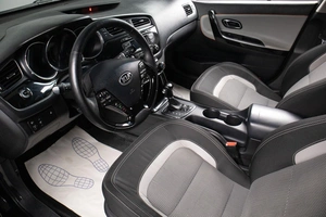 Хетчбэк Kia Ceed 2012 года, 1039000 рублей, Оренбург