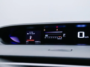 Минивэн Honda Stepwgn Spada 2016 года, 1850000 рублей, Красноярск