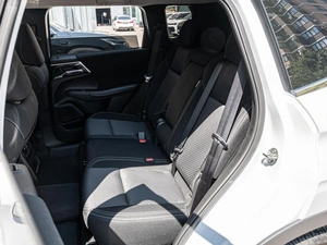 Внедорожник Mitsubishi Outlander 2024 года, 5200000 рублей, Краснодар
