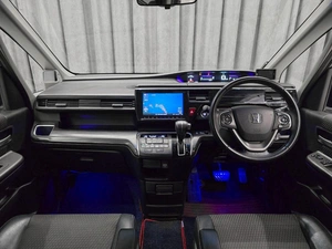 Минивэн Honda Stepwgn Spada 2016 года, 1779000 рублей, Красноярск