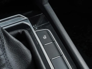 Седан Volkswagen Passat 2016 года, 1800000 рублей, Ростов-на-Дону