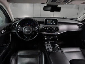 Лифтбек Kia Stinger 2018 года, 2600000 рублей, Тюмень