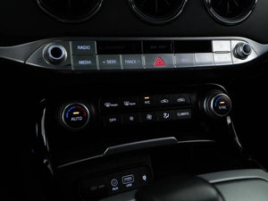 Лифтбек Kia Stinger 2018 года, 3398444 рублей, Москва