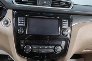 Внедорожник Nissan X-Trail 2016 года, 1869000 рублей, Челябинск