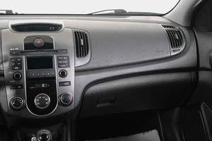 Седан Kia Cerato 2010 года, 699000 рублей, Кемерово