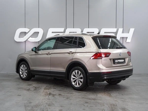 Внедорожник Volkswagen Tiguan 2017 года, 2120000 рублей, Воронеж