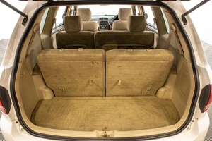Минивэн Toyota Ipsum 2003 года, 799000 рублей, Барнаул