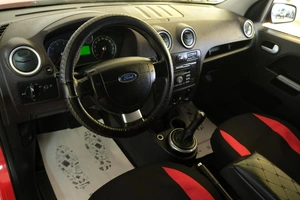 Хетчбэк Ford Fusion 2007 года, 489000 рублей, Омск
