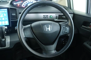 Минивэн Honda Freed 2012 года, 1149000 рублей, Омск