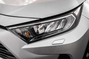 Внедорожник Toyota RAV4 2019 года, 3489000 рублей, Барнаул