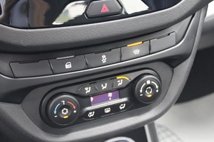 Седан ВАЗ (LADA) Vesta 2020 года, 1000000 рублей, Красноярск