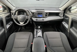 Внедорожник Toyota RAV4 2016 года, 2490000 рублей, Солонцы