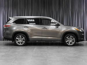 Внедорожник Toyota Highlander 2014 года, 2996000 рублей, Тюмень