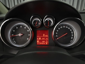 Хетчбэк Opel Astra 2013 года, 956000 рублей, Ставрополь