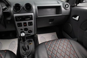 Седан Renault Logan 2009 года, 399000 рублей, Оренбург