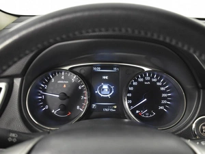 Внедорожник Nissan X-Trail 2015 года, 1546100 рублей, Казань