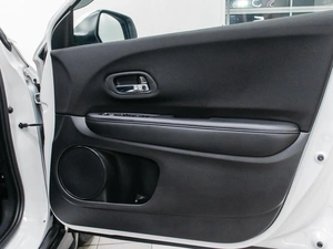 Внедорожник Honda Vezel 2017 года, 1729000 рублей, Красноярск