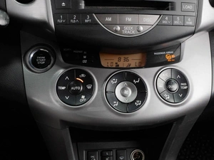 Внедорожник Toyota RAV4 2007 года, 1249000 рублей, Тюмень