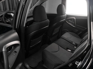 Внедорожник Toyota RAV4 2011 года, 1399000 рублей, Тюмень