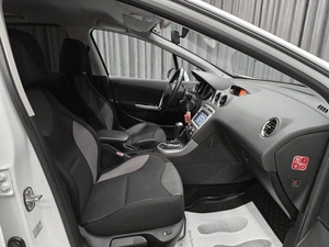 Хетчбэк Peugeot 308 2012 года, 549000 рублей, Красноярск