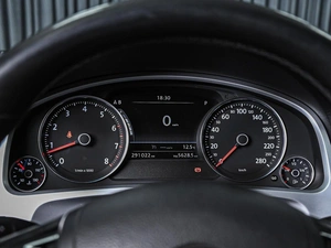 Внедорожник Volkswagen Touareg 2016 года, 2759000 рублей, Ставрополь