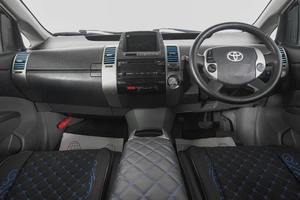 Лифтбек Toyota Prius 2010 года, 649000 рублей, Кемерово