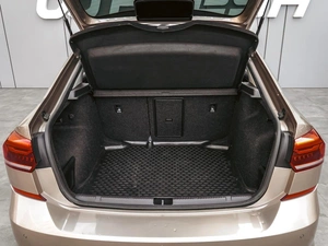 Лифтбек Volkswagen Polo 2020 года, 1920000 рублей, Краснодар