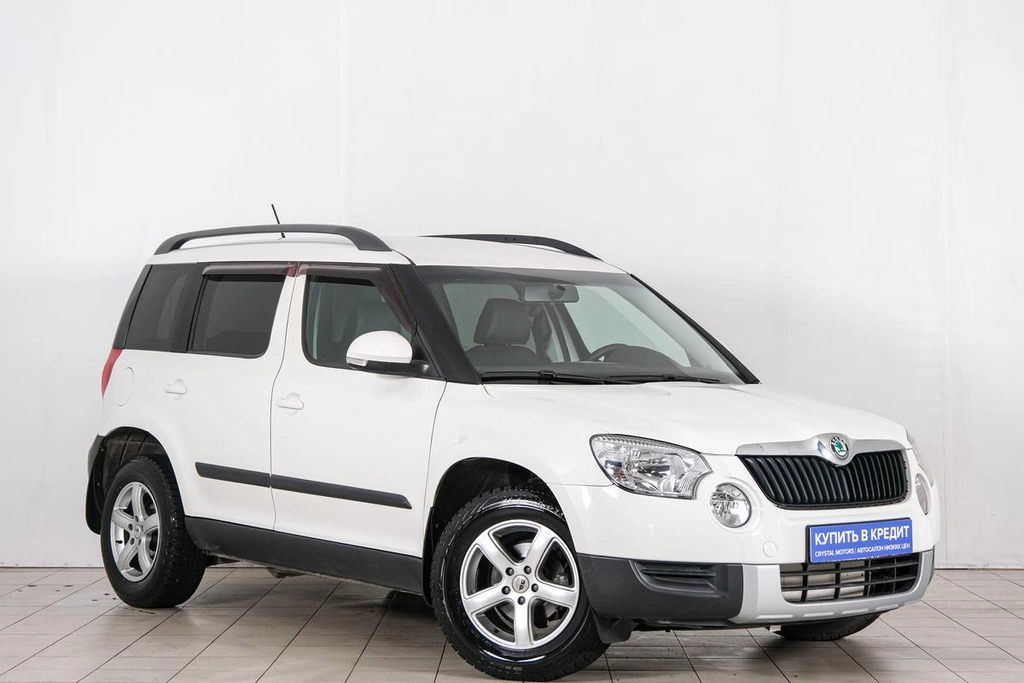 Внедорожник Skoda Yeti 2011 года, 1199000 рублей, Красноярск