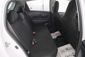 Хетчбэк Toyota Vitz 2017 года, 899000 рублей, Красноярск