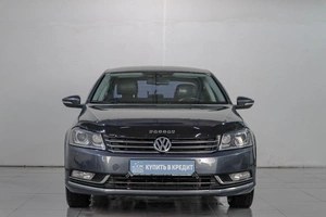 Седан Volkswagen Passat 2011 года, 1099000 рублей, Челябинск