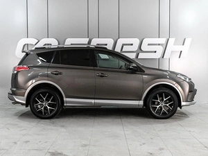 Внедорожник Toyota RAV4 2017 года, 2569000 рублей, Аксай