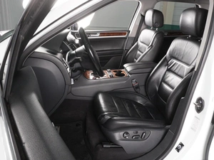 Внедорожник Volkswagen Touareg 2013 года, 1988000 рублей, Минеральные Воды