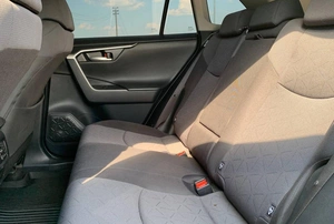 Внедорожник Toyota RAV4 2021 года, 3770000 рублей, Солонцы