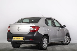 Седан Renault Logan 2017 года, 1029000 рублей, Томск