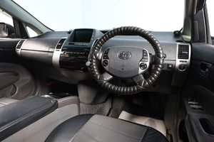 Лифтбек Toyota Prius 2008 года, 689000 рублей, Новосибирск