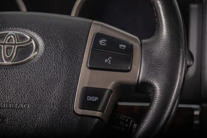 Внедорожник Toyota Land Cruiser 2011 года, 3359000 рублей, Томск