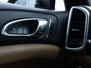 Внедорожник Porsche Cayenne 2014 года, 3200000 рублей, Нижний Новгород