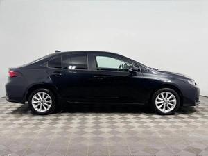 Седан Toyota Corolla 2020 года, 1648300 рублей, Казань