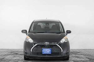 Минивэн Toyota Sienta 2021 года, 1349000 рублей, Кемерово
