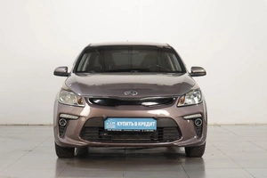 Седан Kia Rio 2019 года, 1359000 рублей, Челябинск