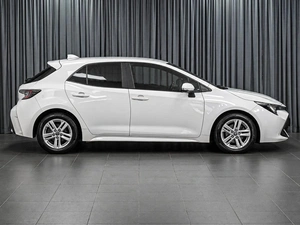 Хетчбэк Toyota Corolla 2019 года, 1800111 рублей, Ставрополь