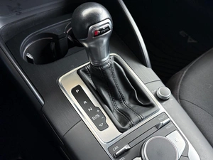 Седан Audi A3 2019 года, 1625000 рублей, Уфа