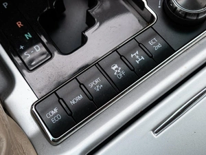 Внедорожник Toyota Land Cruiser 2012 года, 4100000 рублей, Краснодар